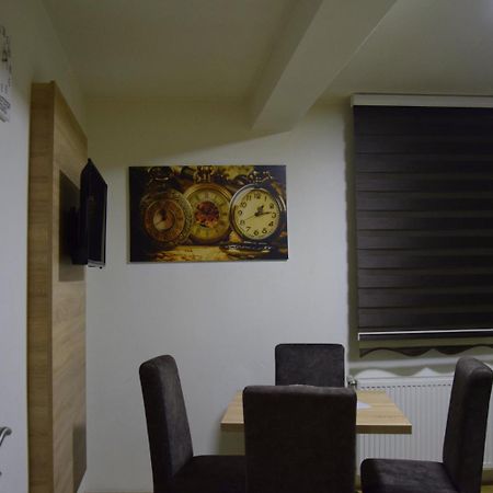 Apartmani Maric Novi Pazar Exteriör bild