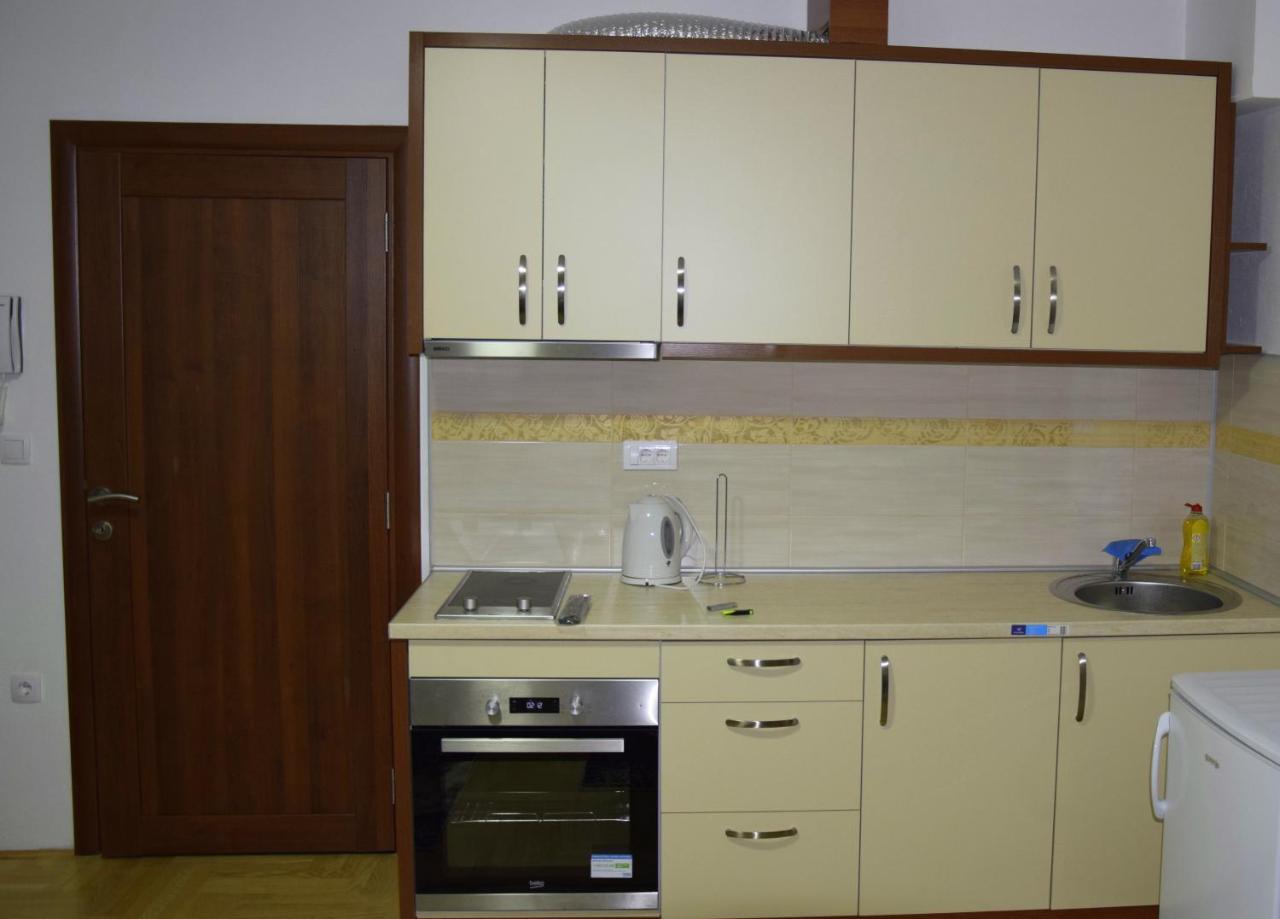 Apartmani Maric Novi Pazar Exteriör bild