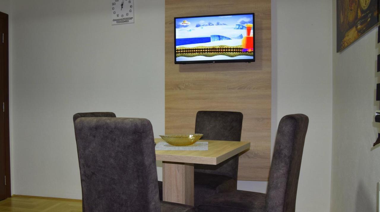 Apartmani Maric Novi Pazar Exteriör bild