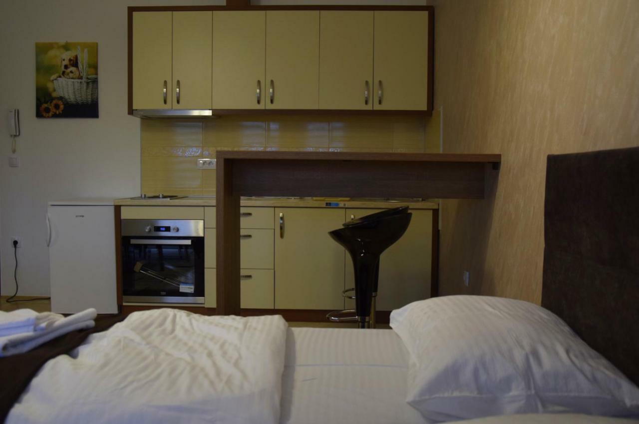 Apartmani Maric Novi Pazar Exteriör bild