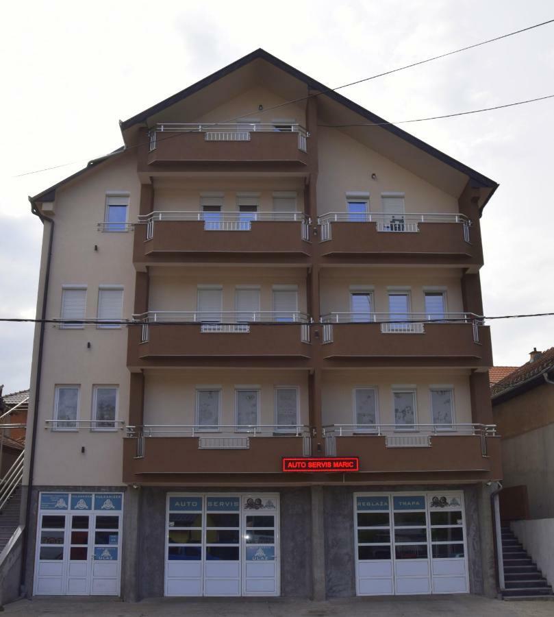 Apartmani Maric Novi Pazar Exteriör bild