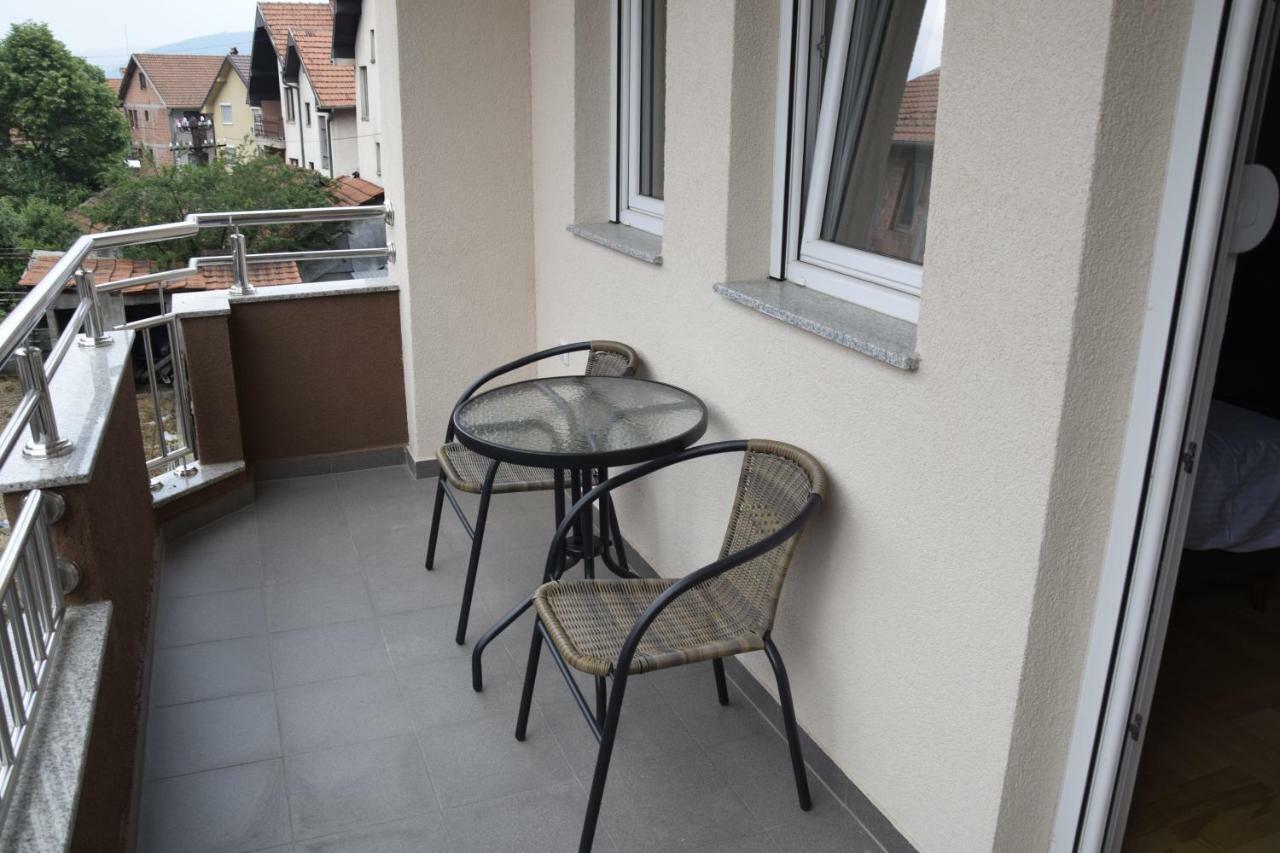 Apartmani Maric Novi Pazar Exteriör bild